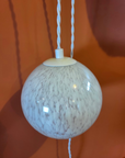 Baladeuse Clichy Blanche - Luminaire vintage globe en verre