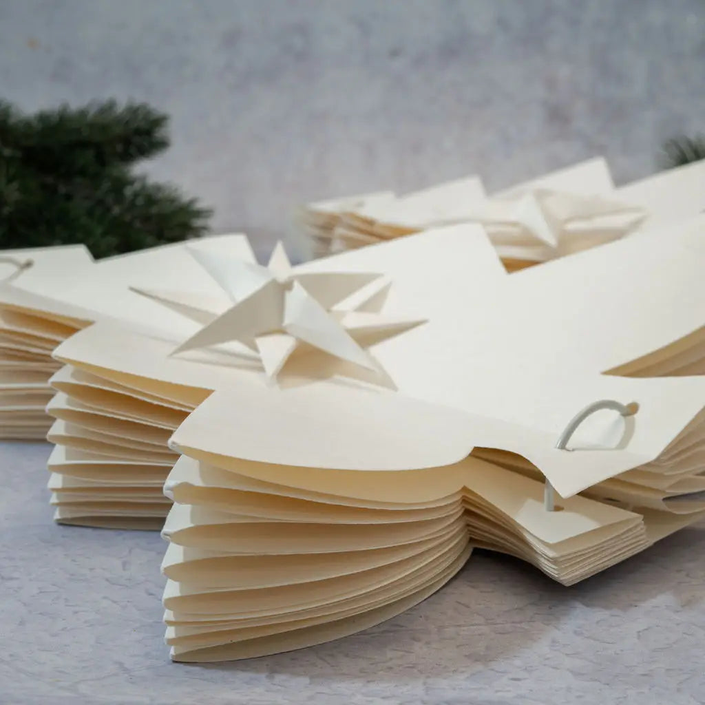 Sapin de Noël en Papier Moyen