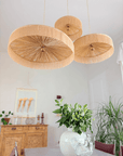 Suspension Parasol Trio - Luminaire raphia et franges fait main